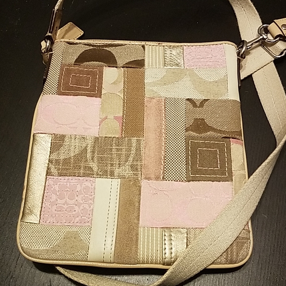 Cute COACH multcolori crossbody - Picture 2 of 5